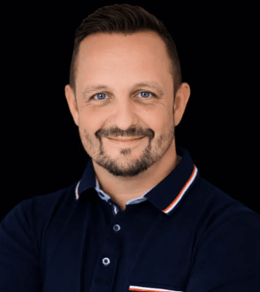Martin Rucki — obchodní zástupce